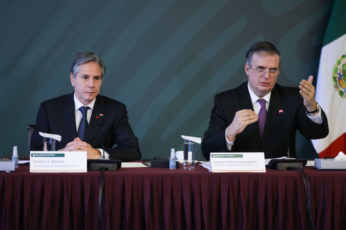 El Secretario de Estado de Estados Unidos, Antony Blinken, y el Canciller de México, Marcelo Ebrard, durante una conferencia en el marco del Diálogo de Alto Nivel sobre Seguridad, el 08 de octubre de 2021, en la Ciudad de México.