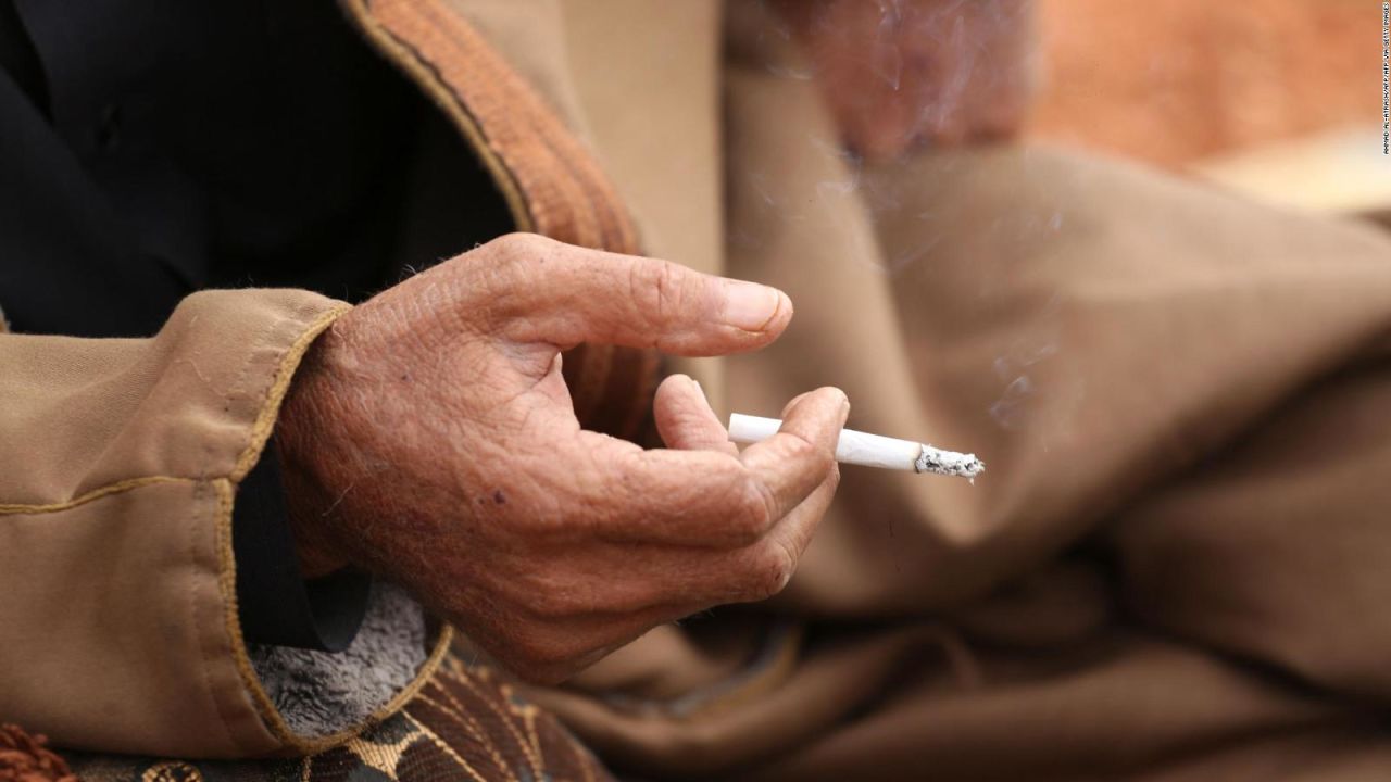 CNNE 1080984 - consumir tabaco es de la edad de piedra, segun estudio