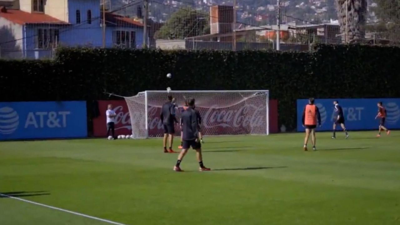 CNNE 1081566 - mira el golazo de arco a arco del "chucky" lozano