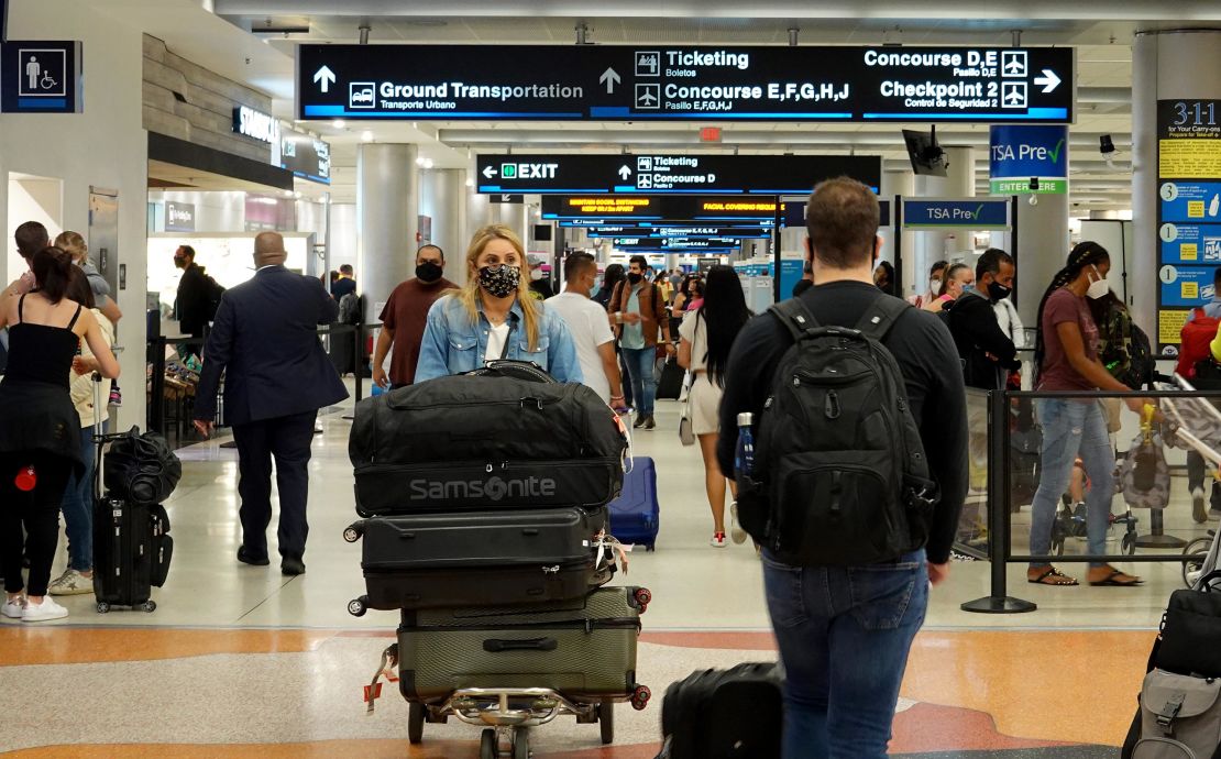 CNNE 1083628 - americans travel ahead of labor day weekend as cdc recommends unvaccinated stay home