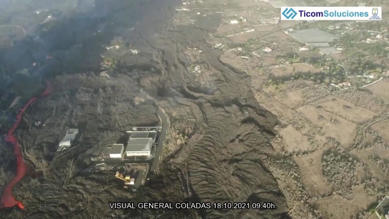 CNNE 1085842 - la palma, cubierta de negro tras erupciones del volcan