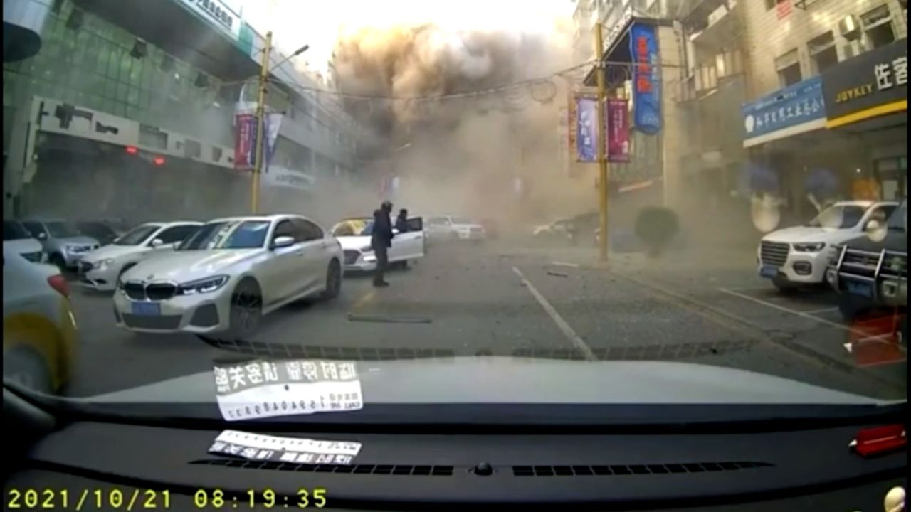 CNNE 1086921 - explosion china