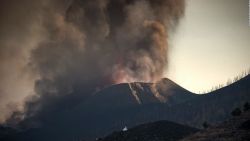 CNNE 1091389 - ¿que reflejan los niveles de so2 del volcan cumbre vieja?