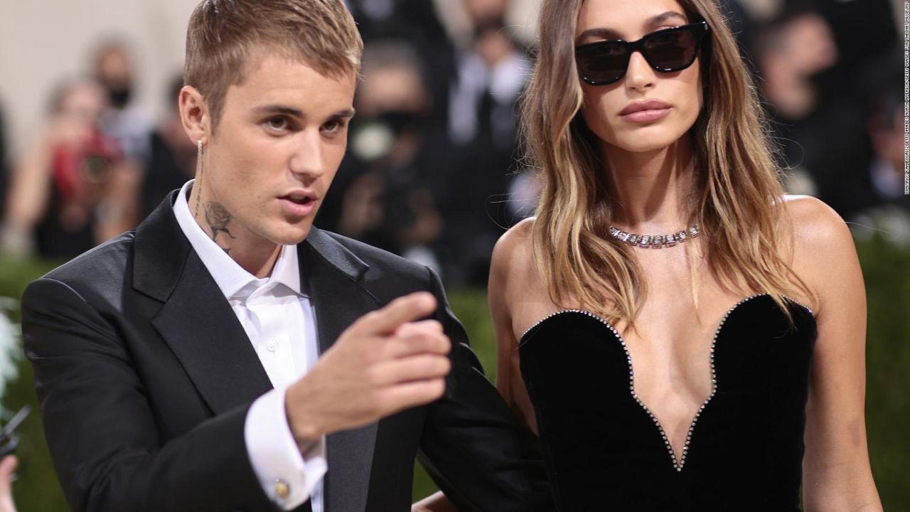 CNNE 1094276 - hailey bieber habla de su matrimonio con justin bieber