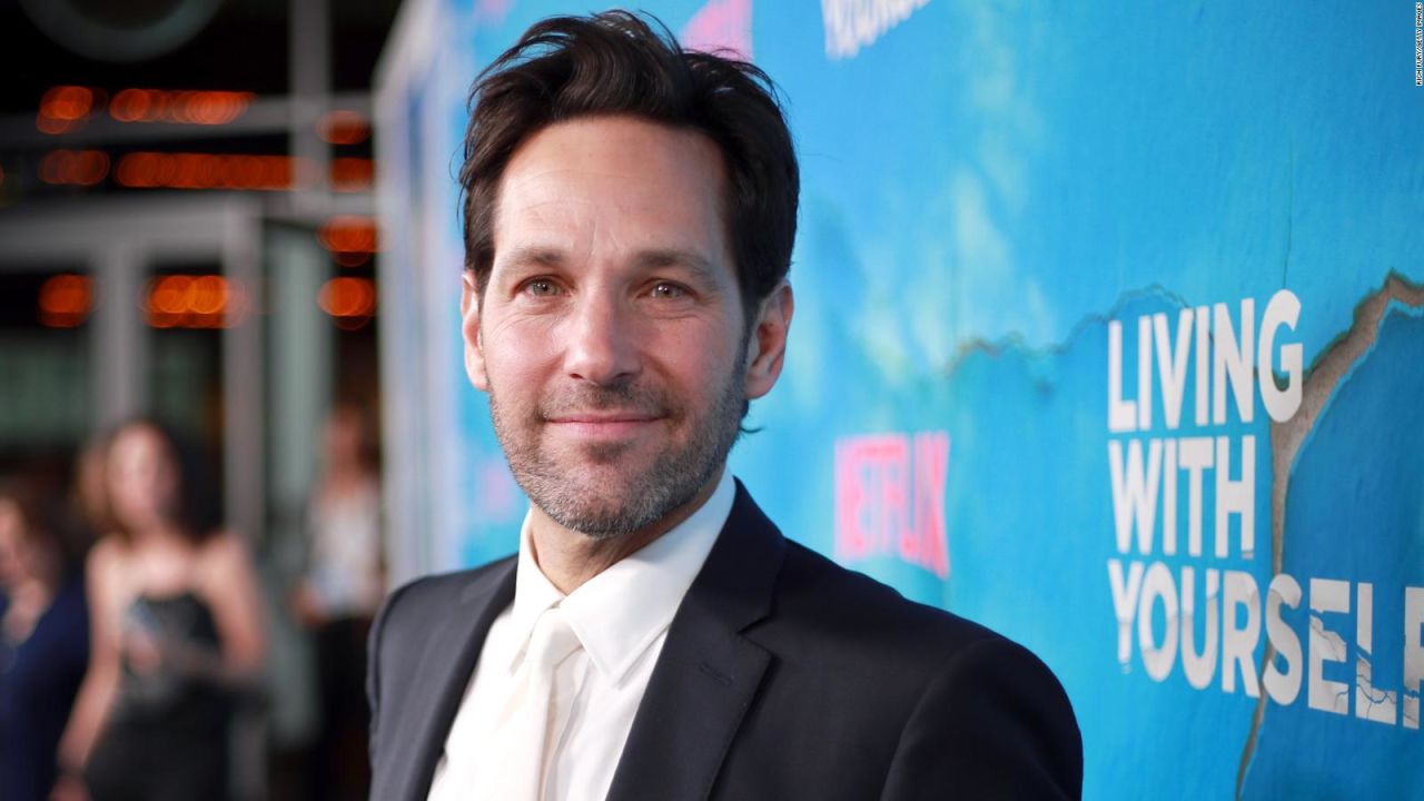 CNNE 1098535 - paul rudd- disfrutare siendo el 'hombre vivo mas sexi'