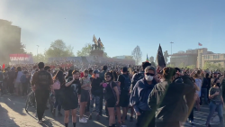 CNNE 1104765 - los dos canditados mas votados en chile