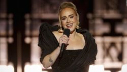 CNNE 1105169 - adele hace pedido especial a spotify