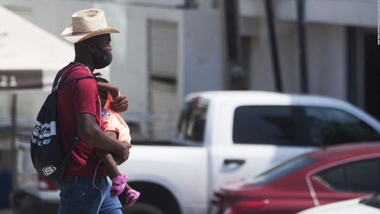 CNNE 1106055 - oaxaca la posible sede del sueno migrante para una comunidad haitiana