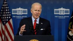 CNNE 1108269 - biden anuncia medidas contra la nueva variante omicron