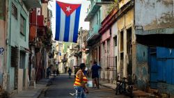CNNE 1110013 - nicaragua no pedira visa a cubanos por dos razones