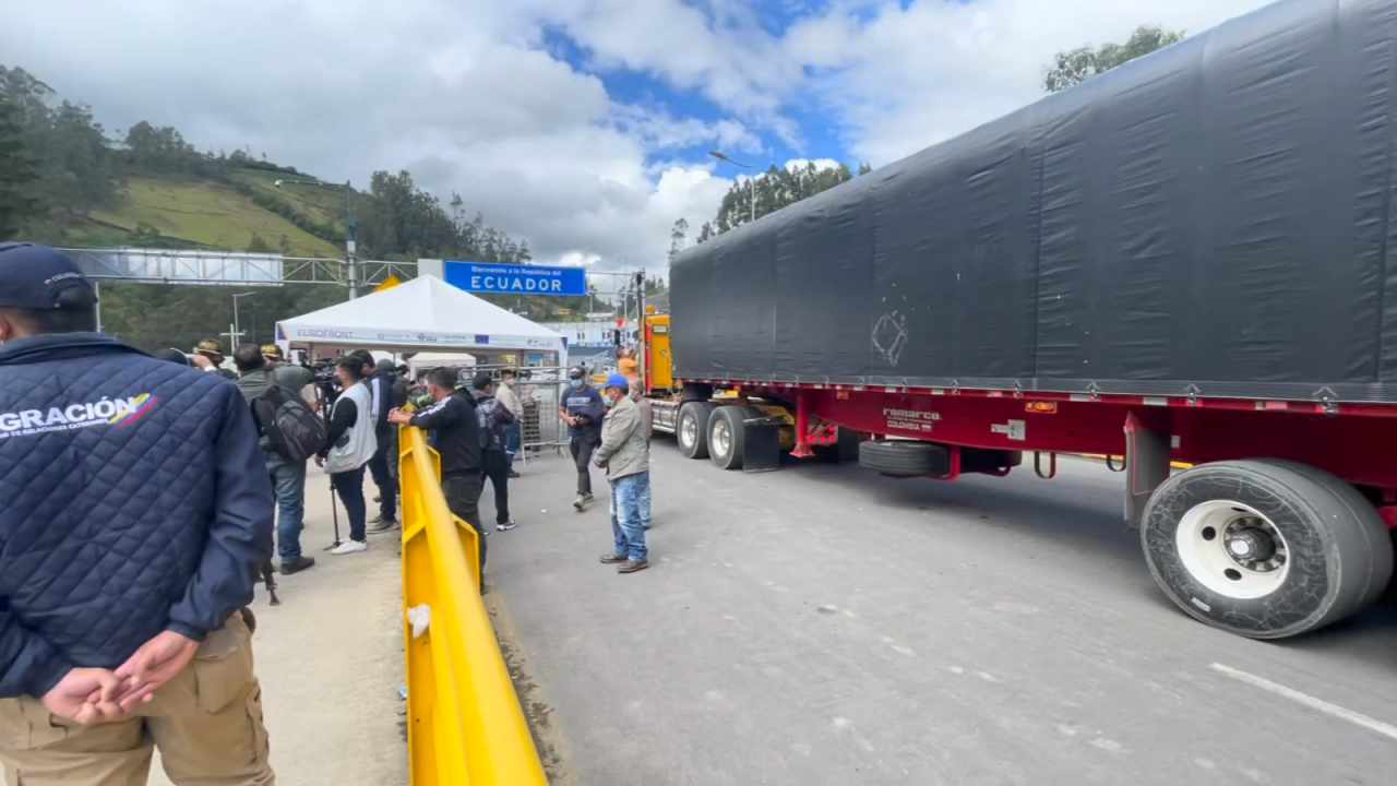CNNE 1110713 - ¿por que aplaza colombia y ecuador aplazan la reapertura de la frontera?