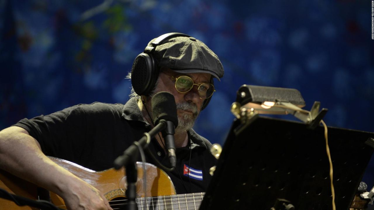 CNNE 1111759 - la respuesta del cura rebelde de cuba a silvio rodriguez