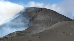 CNNE 1113505 - ¿podria derrumbarse el volcan en la palma?