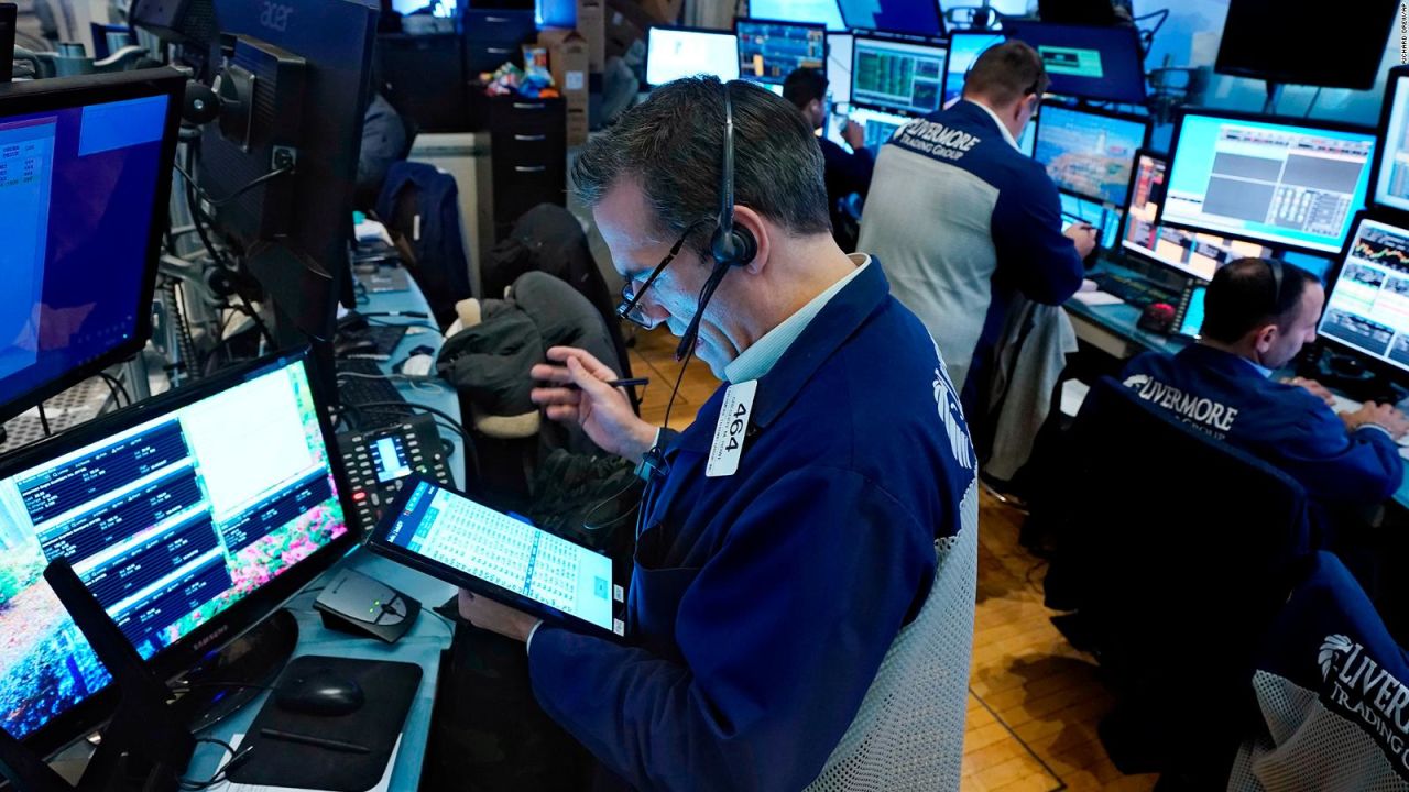CNNE 1113897 - analistas esperan un cambio en tendencias de inversion