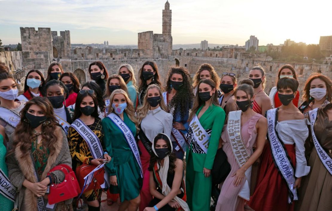 Las concursantes del certamen de Miss Universo visitan Jerusalén. Crédito: MENAHEM KAHANA / AFP a través de Getty Images