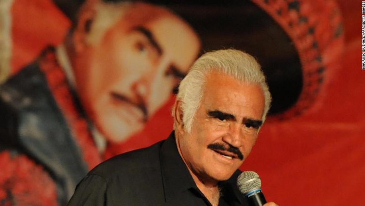 CNNE 1116887 - vicente-fernandez-muerte cantante-mexicano-febrero-2009