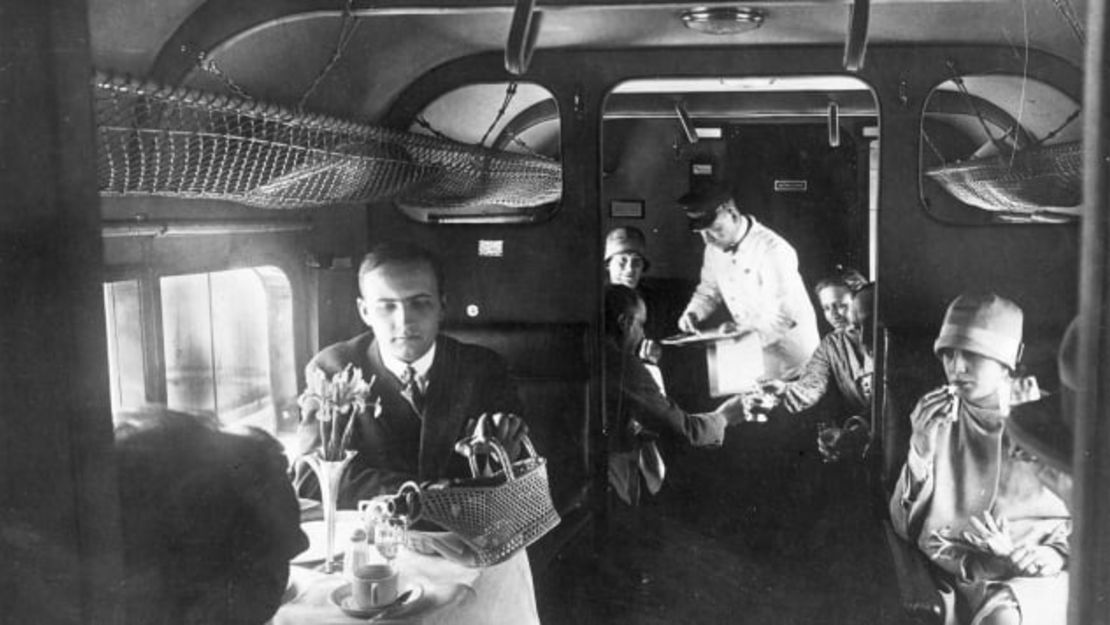 CNNE 1117279 - 211207195416-02-why-we-love-airline-food