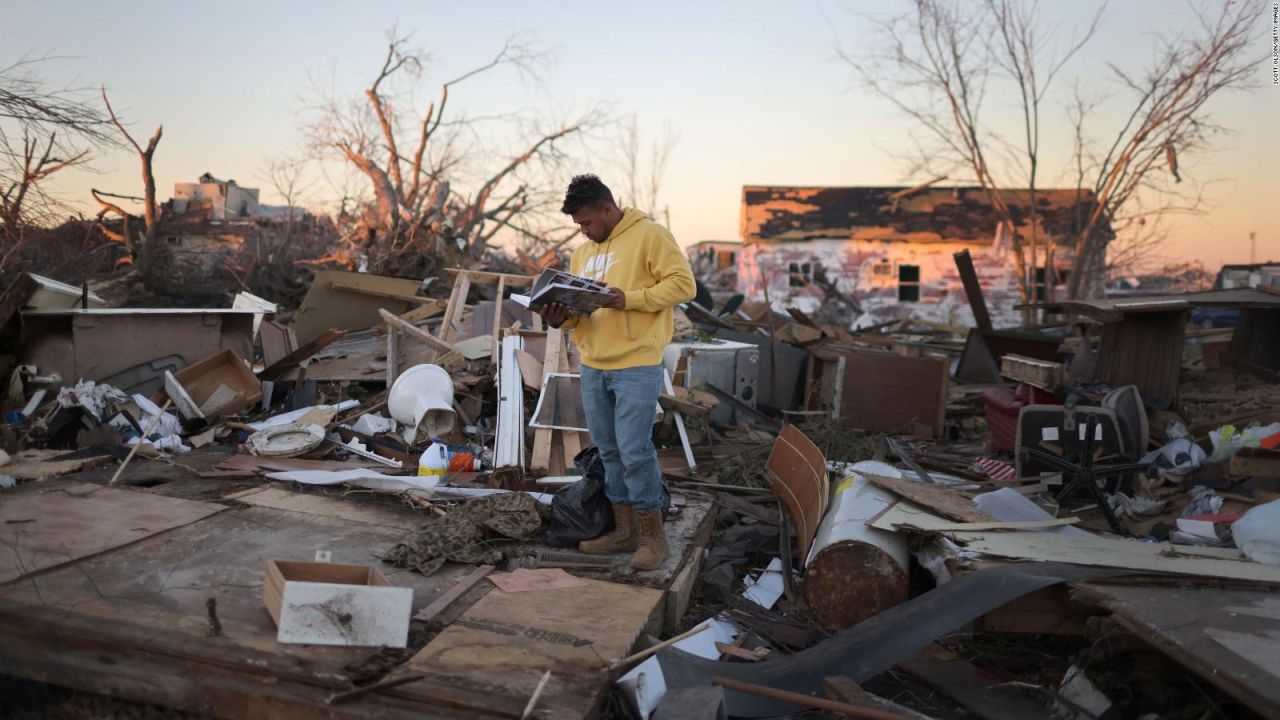 CNNE 1118377 - sobrevivientes de tornado en kentucky cuentan su experiencia