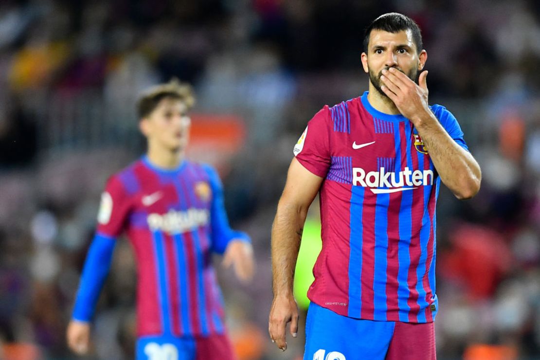 Agüero en su último partido, el 30 de octubre, frente al Deportivo alaves en el estadio Camp Nou de Barcelona.