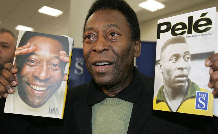 El exfutbolista tiene varias memorias, entre ellas "Pelé: My Life and the Beautiful Game", "My Life in Pictures" y "Pelé: The Autobiography". Crédito: de PAUL ELLIS / AFP a través de Getty Images