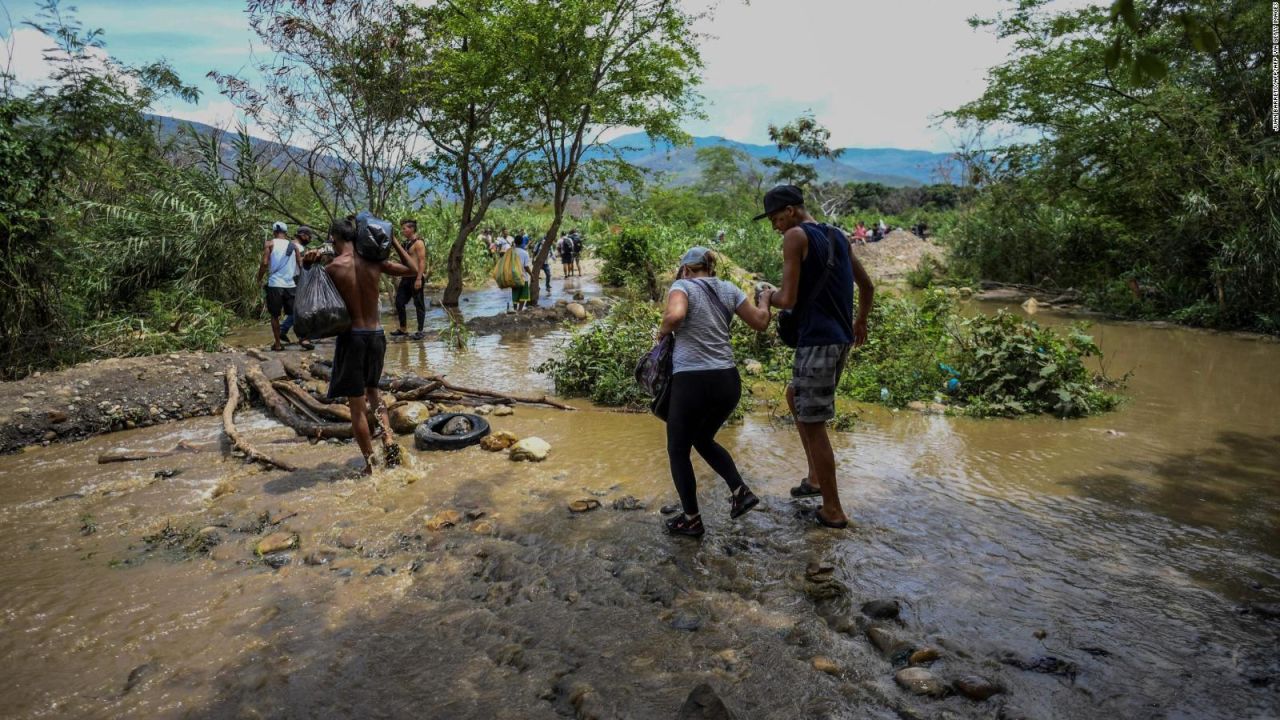 CNNE 1120437 - la travesia de venezolanos que intentan buscar un mejor futuro