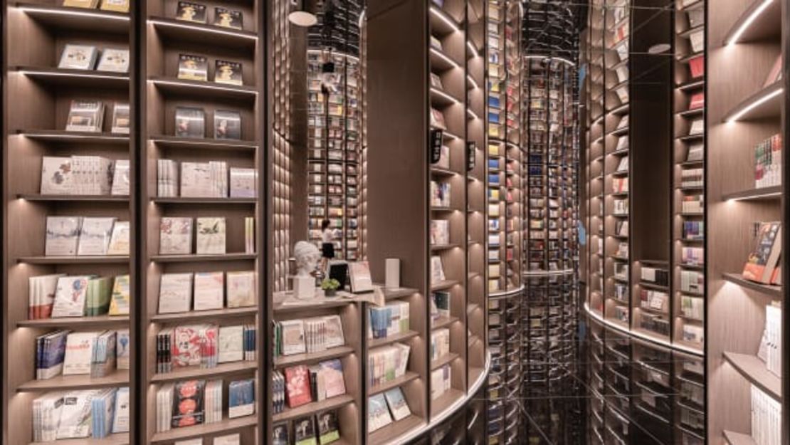 La impresionante nueva librería Zhongsuge de Chengu. Crédito: Shao Feng