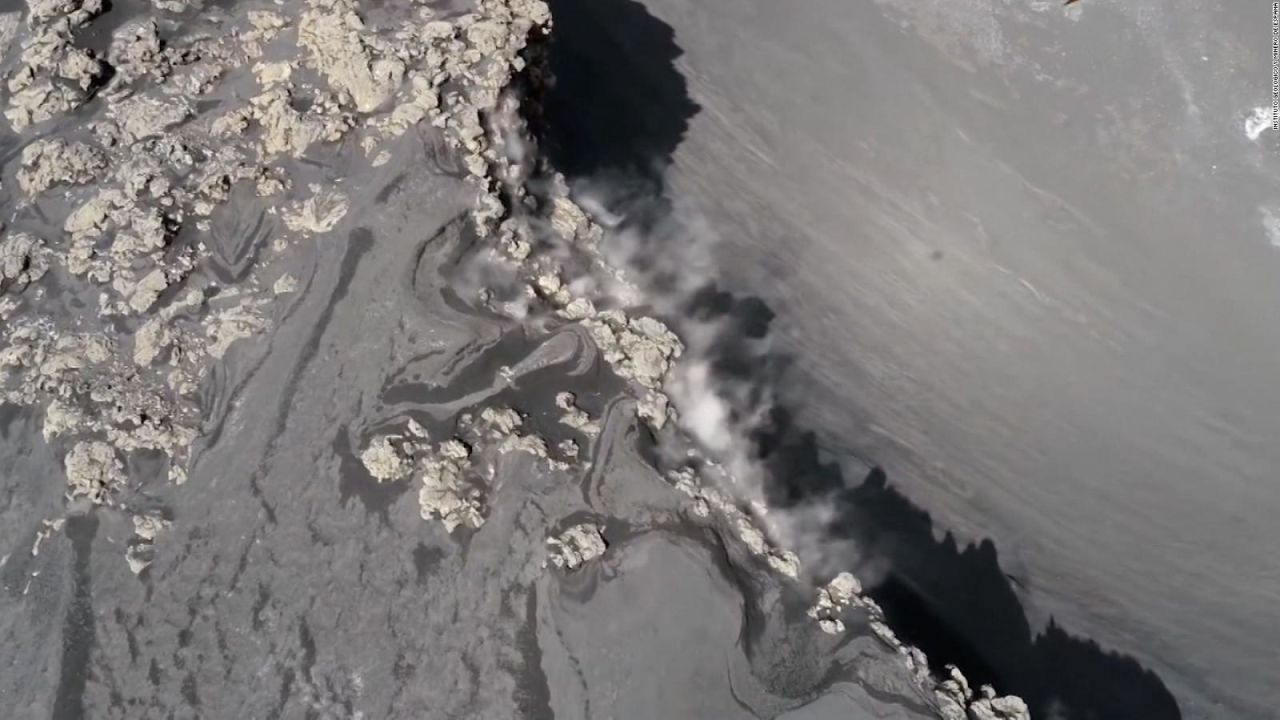 CNNE 1122103 - asi se ve la montana rajada en el volcan de la palma