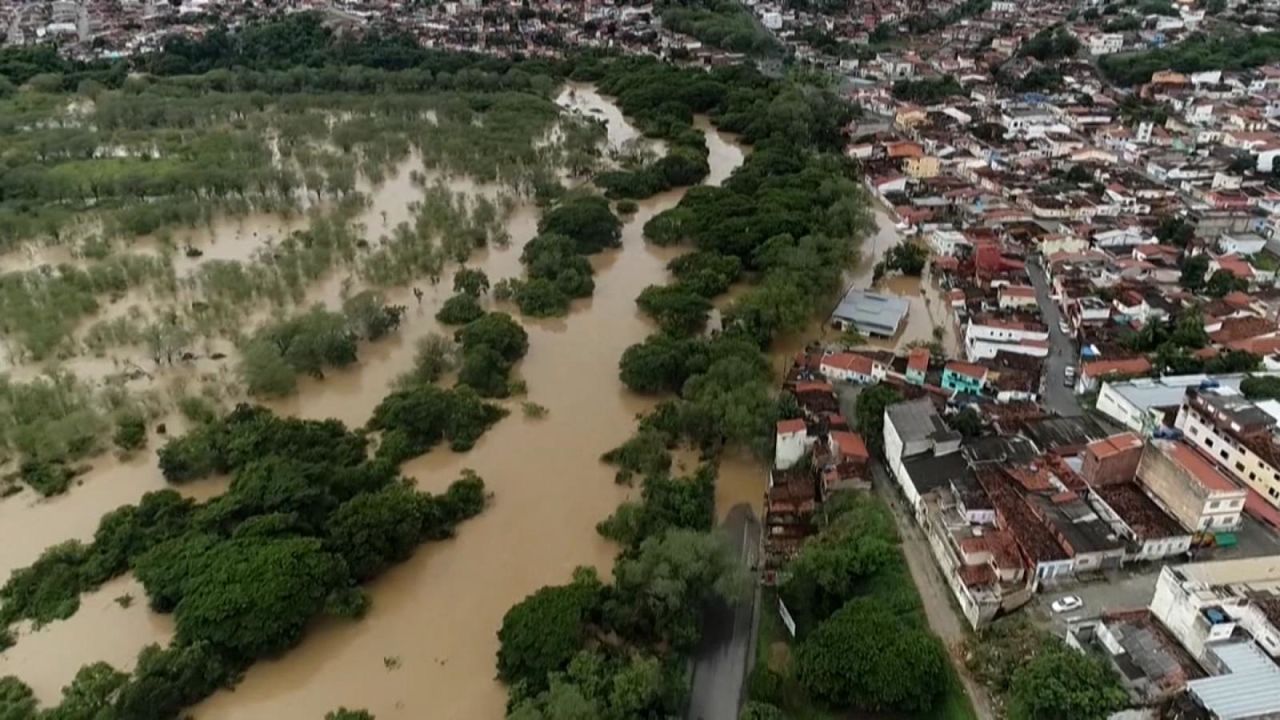 CNNE 1124053 - bolsonaro ayuda argentina