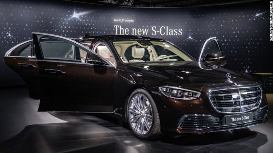 El nuevo Mercedes Clase S en la nueva línea de montaje de Sindelfingen, Alemania.