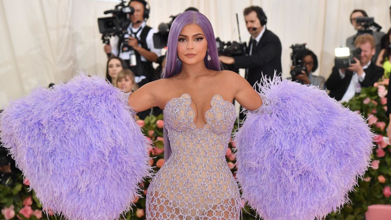 CNNE 1137395 - kylie jenner llega a los 300 millones de seguidores