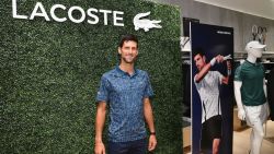 CNNE 1138464 - lacoste busca hablar con novak djokovic sobre su deportacion