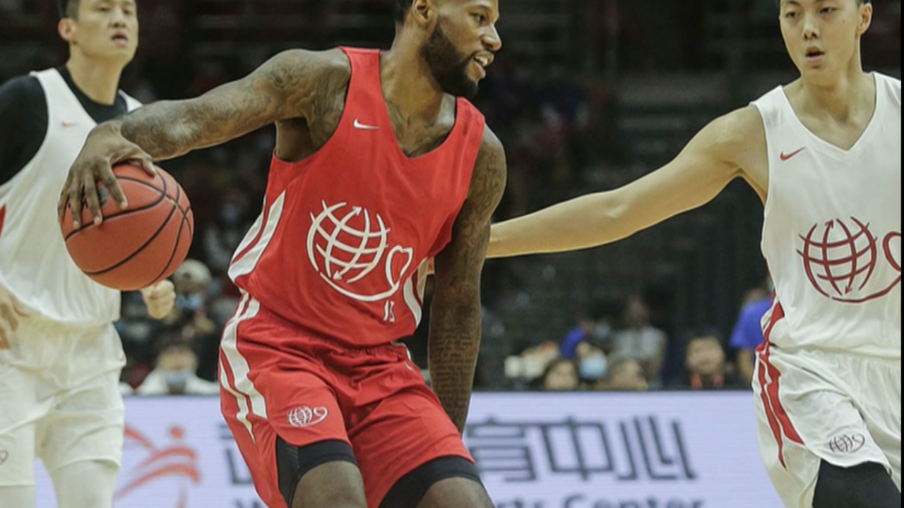 CNNE 1140049 - basquetbolista estadounidense es victima de abuso racial en china