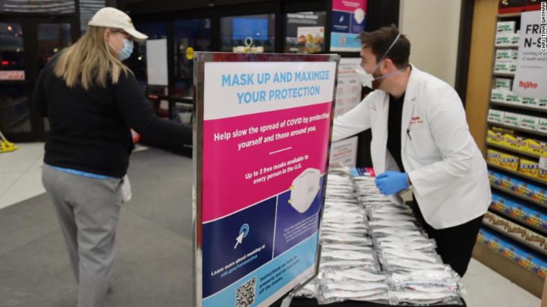 Las tiendas Hy-Vee ya están distribuyendo mascarillas N95 gratuitas.