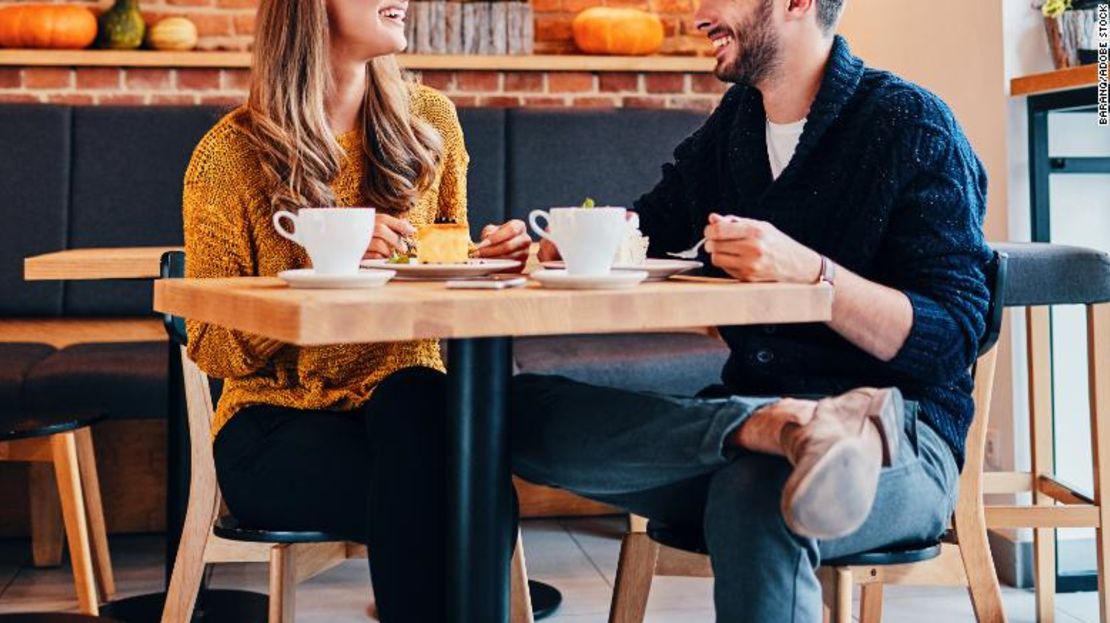 Más personas buscan conexiones genuinas en las aplicaciones de citas, y tratar bien a las personas sigue siendo importante cuando están separados por una pantalla, dijo Kelleher.