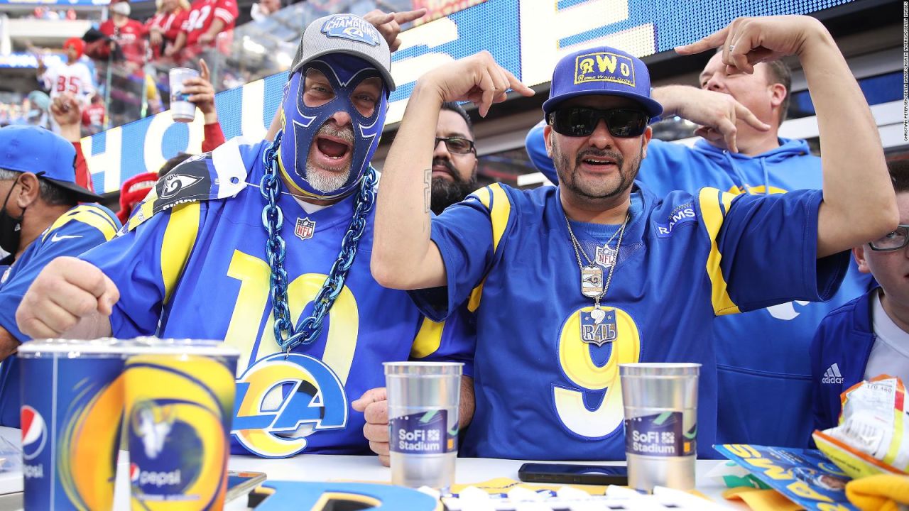 CNNE 1145877 - aficion de los rams, feliz por su pase al super bowl