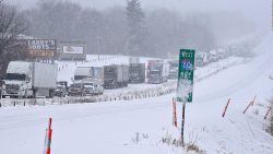 CNNE 1148099 - mira los estragos que deja la tormenta de nieve en ee-uu-