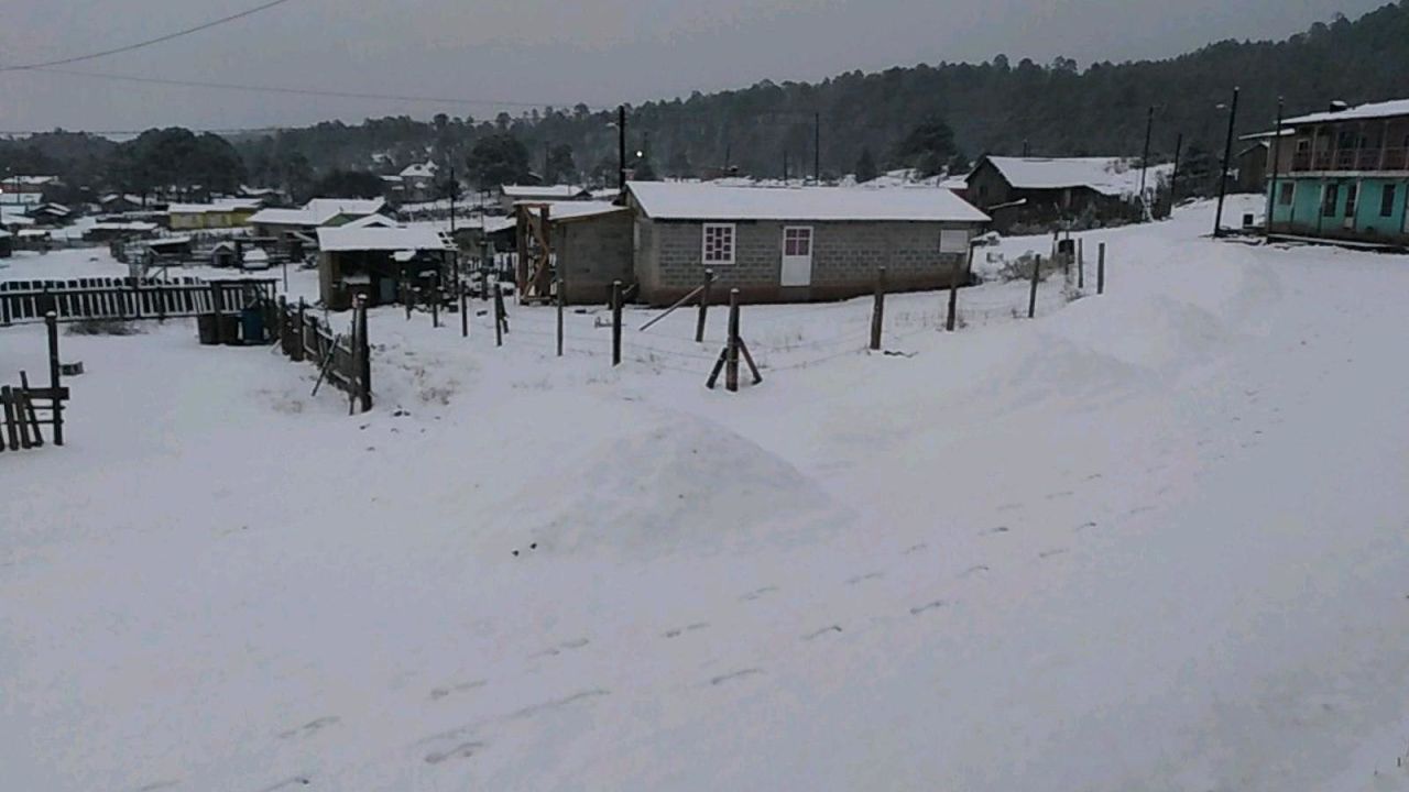 CNNE 1148601 - despierta cubierto de nieve este lugar de mexico