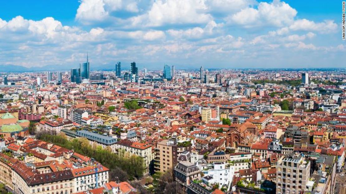 Vista panorámica de Milán, Italia.