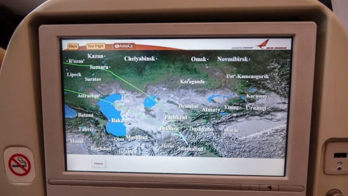 Una pantalla en el asiento de un vuelo de Air India. Crédito: Nicolas Economou/NurPhotoGetty Images