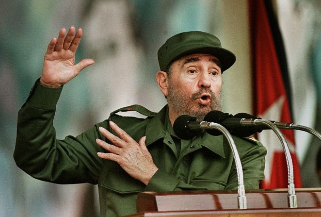 Fidel Castro fue el presidente de Cuba de 1959 a 2008. Llegó al poder después de encabezar el derrocamiento de la dictadura de Fulgencio Batista con la cual impuso la llamada Revolución Cubana.