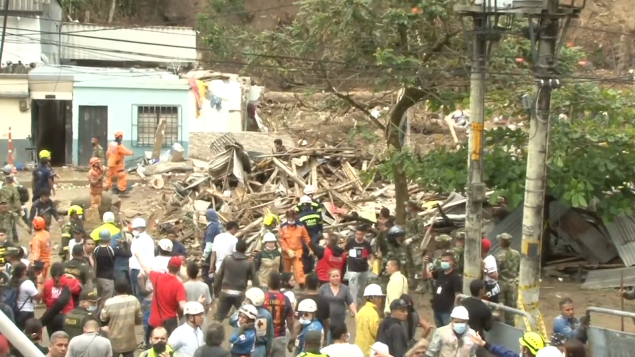 CNNE 1151164 - vecinos recuerdan el tragico desprendimiento que dejo 15 muertos en pereira