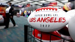 CNNE 1151192 - el impacto economico del super bowl en los angeles