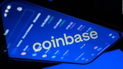 CNNE 1153781 - conoce el motivo porque coinbase se bloqueo