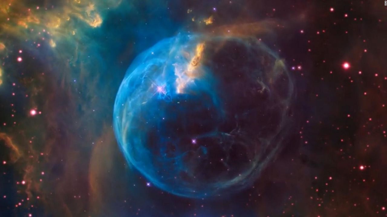 CNNE 1155937 - un raro fenomeno hace que esta nebulosa parezca una burbuja