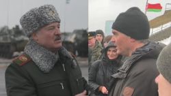 CNNE 1156628 - reportero de cnn confronta al presidente de belarus