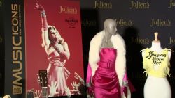 CNNE 1157509 - venderan el vestido que uso madonna para iconico video