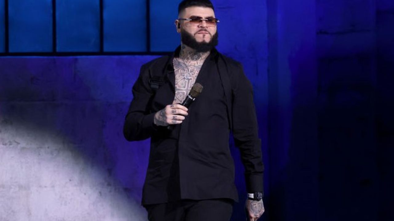 LAS VEGAS, NEVADA - NOVEMBER 17: Farruko performs onstage during The Latin Recording Academy's 2021 Person of the Year Gala honoring Ruben Blades at Michelob ULTRA Arena on November 17, 2021 in Las Vegas, Nevada.