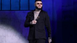 LAS VEGAS, NEVADA - NOVEMBER 17: Farruko performs onstage during The Latin Recording Academy's 2021 Person of the Year Gala honoring Ruben Blades at Michelob ULTRA Arena on November 17, 2021 in Las Vegas, Nevada.