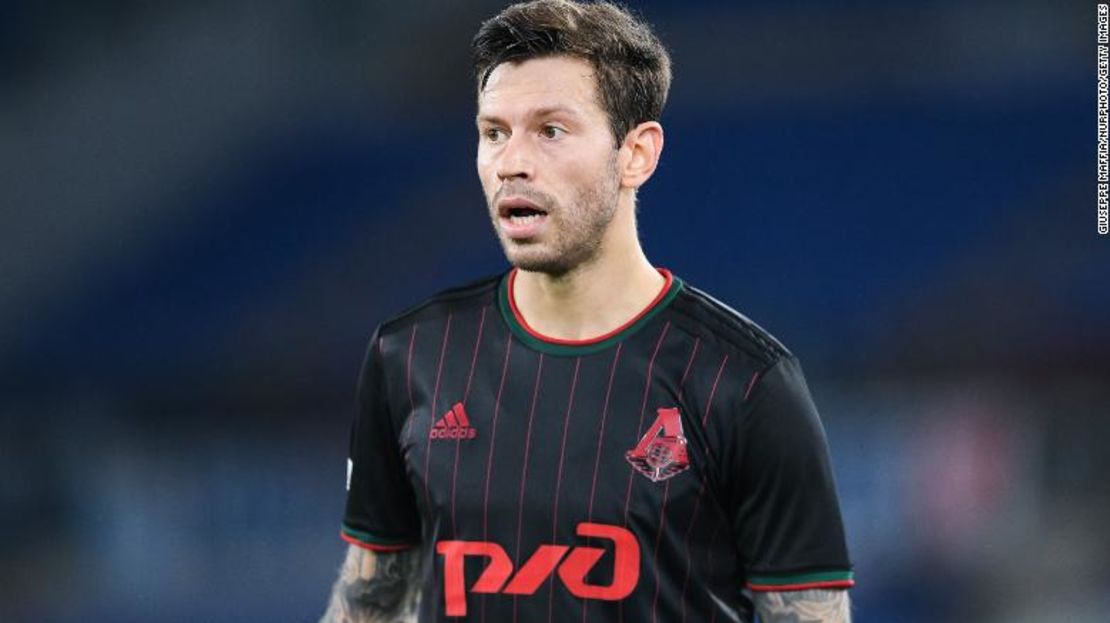 Fedor Smolov se convirtió en uno de los primeros futbolistas rusos en denunciar la invasión de Ucrania en las redes sociales.