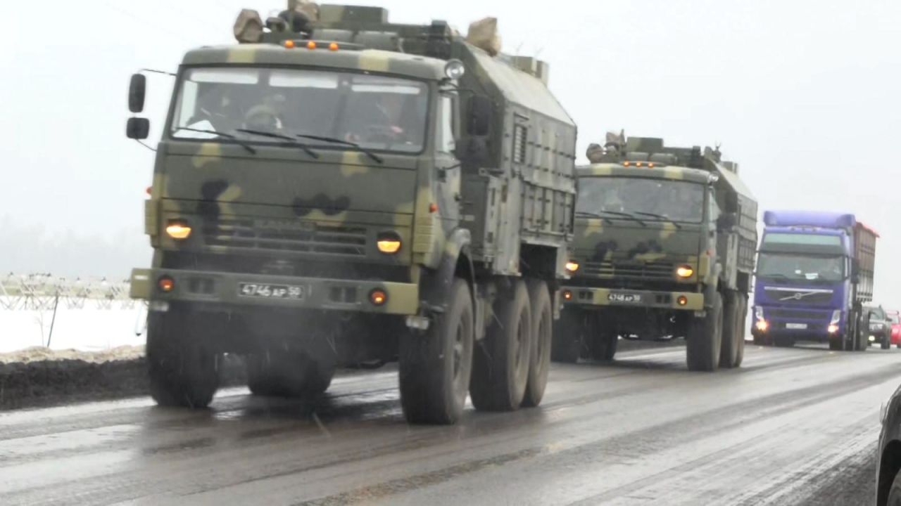 CNNE 1162981 - ¿por que se estanco un convoy militar ruso rumbo a kyiv?